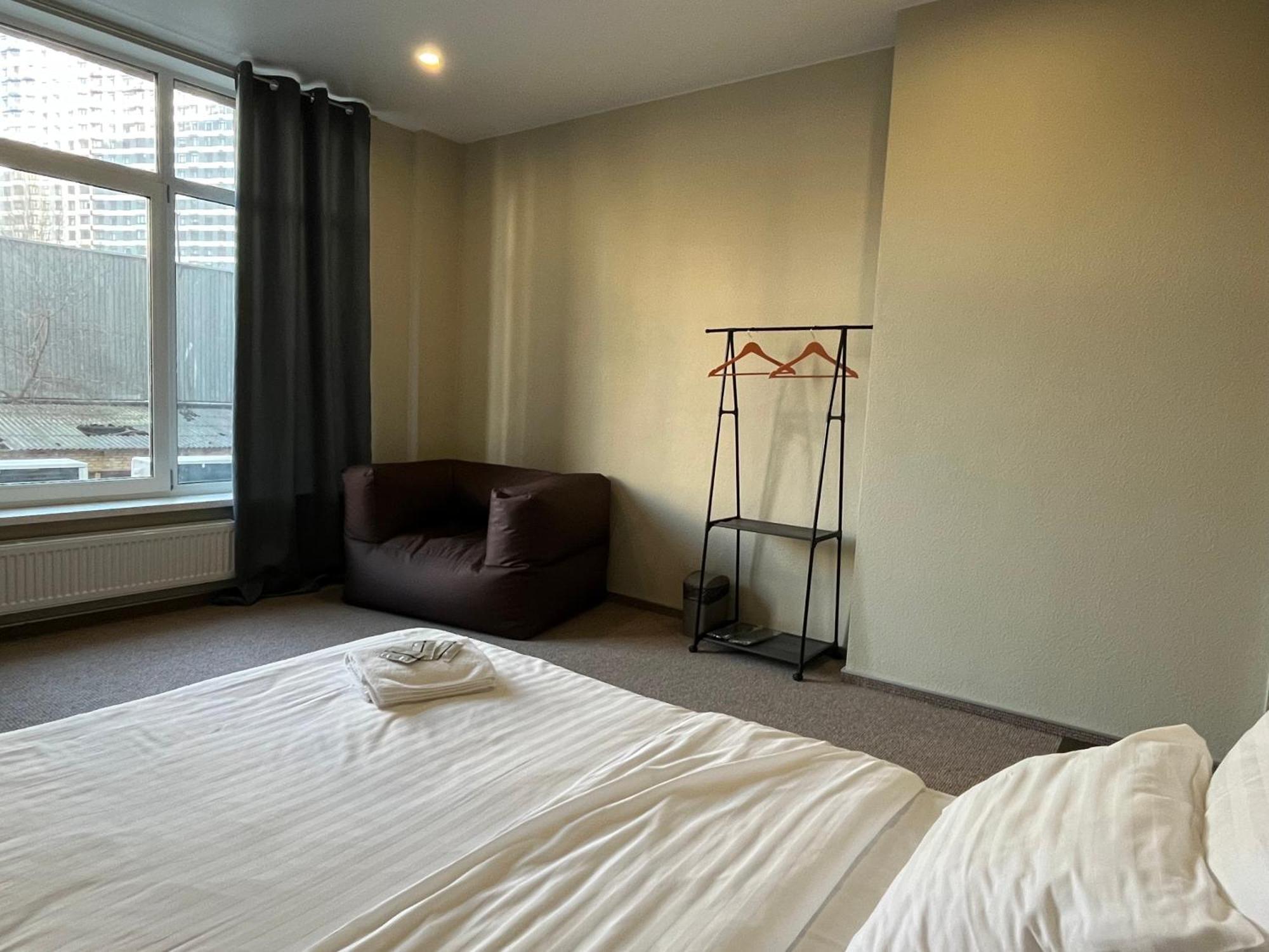 4Room Hostel Kiev Eksteriør bilde